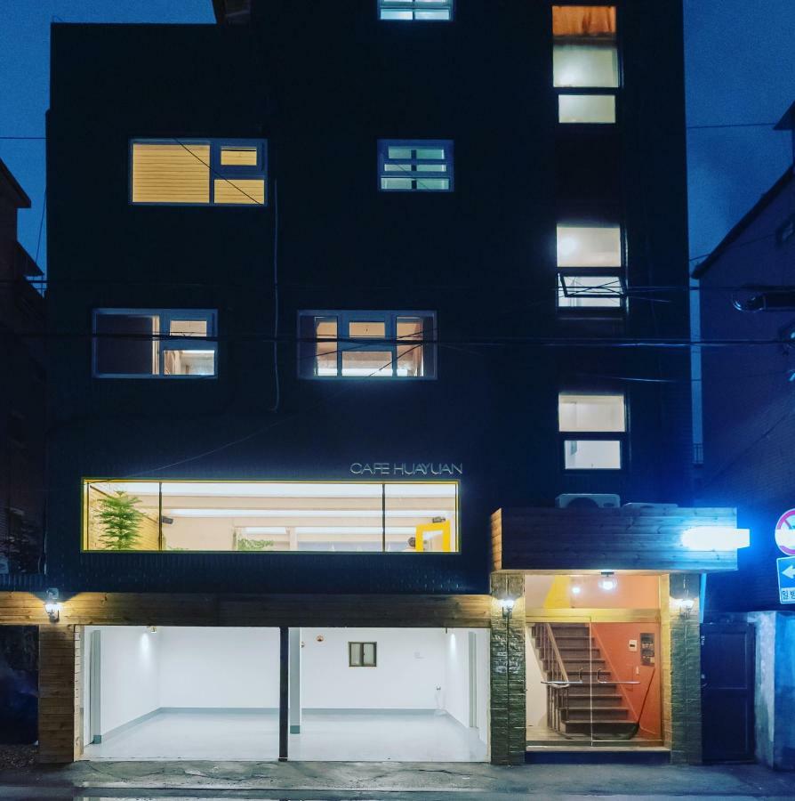 Huayuanhouse Hq In Hongdae Hotel Seoul Exterior photo